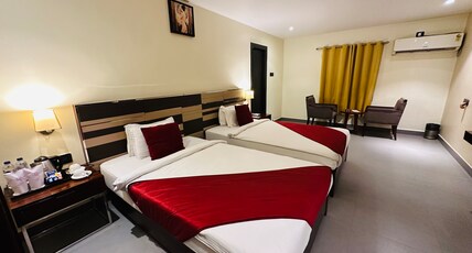 Chinmaye Inn Room Type - Executive Twin Bed Room