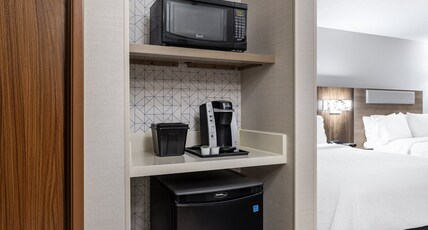 Holiday Inn Express Hotel & Suites-St. Paul Room Type - 2 Queen Standard