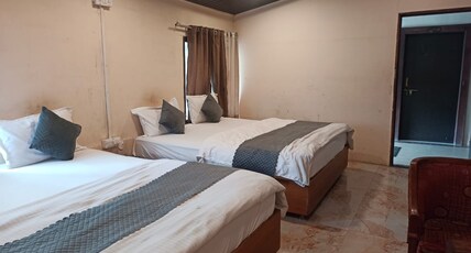 Hotel Kaka Inn, Mount Abu Room Type - Family Room