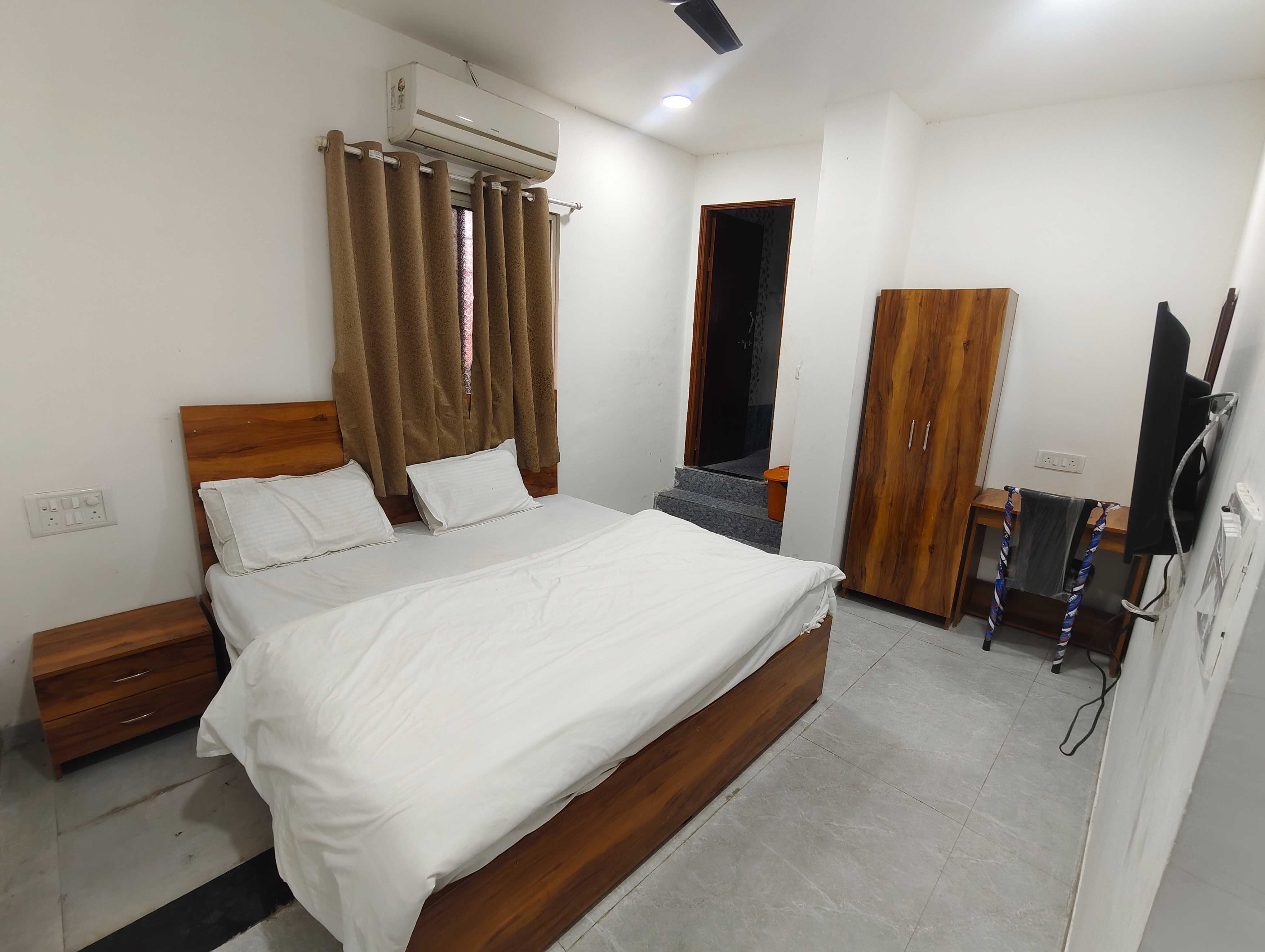 Hotel O Hotel Vasco Lodging - Tap to explore photos