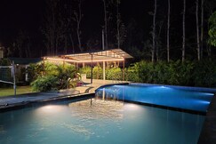 Corbett Mid Forest House  2 Mins Walk from Jungle Safari & 150 Mtrs from Dabka River