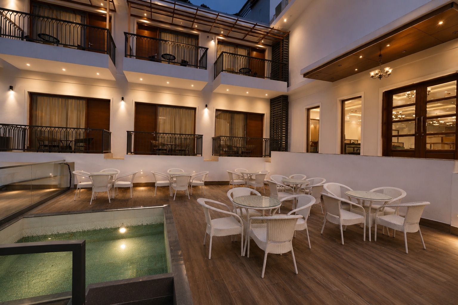 Ventus Pines A Luxury Escape - Tap to explore photos
