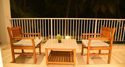 Blue Bird Resort Room Type - Deluxe Room AC