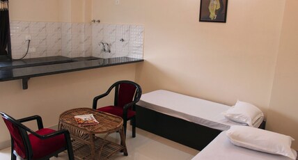 Hotel 11 Flowers Room Type - Deluxe room