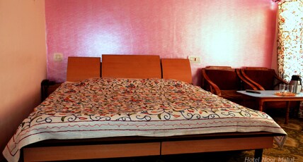 Hotel Noor Mahal Room Type - Deluxe Room