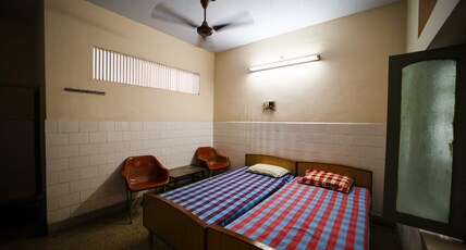 Sri Saibaba Guest House Room Type - Double with Fan