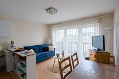 Charming apartment with parking near Place Morny