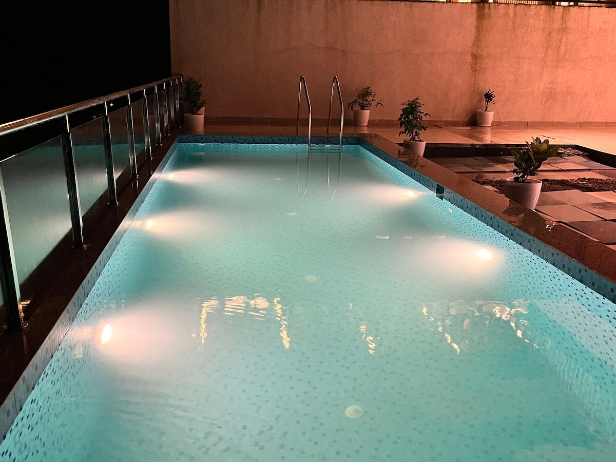 Le Chateau de Karjat - Gharobaar Stays - Tap to explore photos