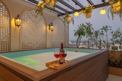 StayVista at Miorah Chalet