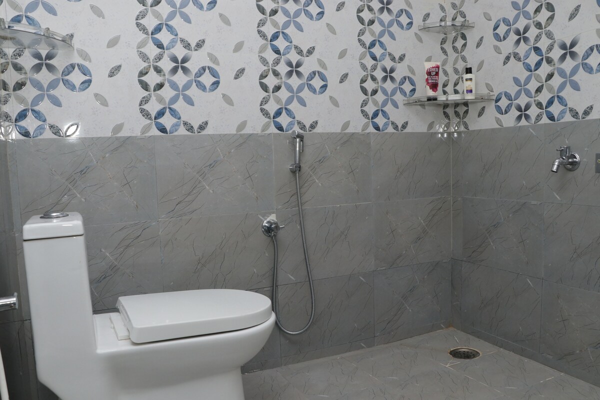 Chandana Homestay - Tap to explore photos