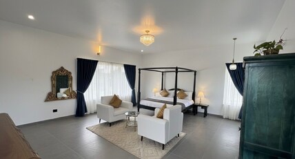Prive Residence Room in a Villa Room Type - single bedroom in a villa