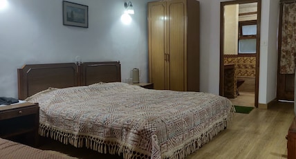 Hotel Harsha Room Type - Semi Deluxe Room (Without view and without balcony) Hotel Harsha Room Type - Semi Deluxe Room (Without view and without balcony)