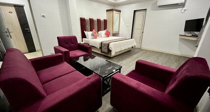 Hotel Jeet Paradise Room Type - Suite