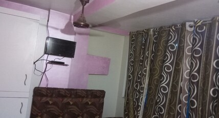HOTEL DEVDOOT Room Type - Deluxe Room - Double Bedded - AC