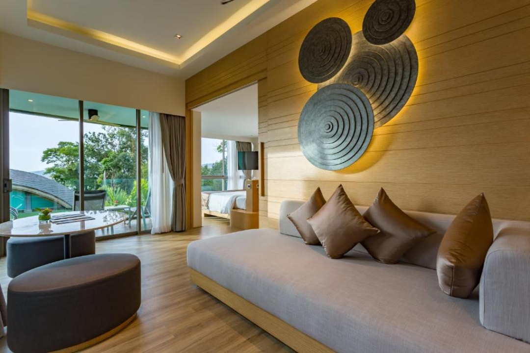 Crest Resort & Pool Villas Phuket - Tap to explore photos