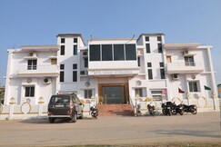 Hotel Kanako International