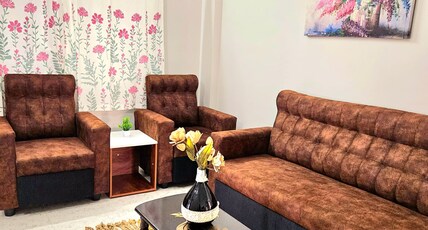 Urban Suite Room Type - Apartment with Dining Area