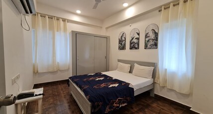 Emerald Service Apartments Room Type - Emerald - 1BHK