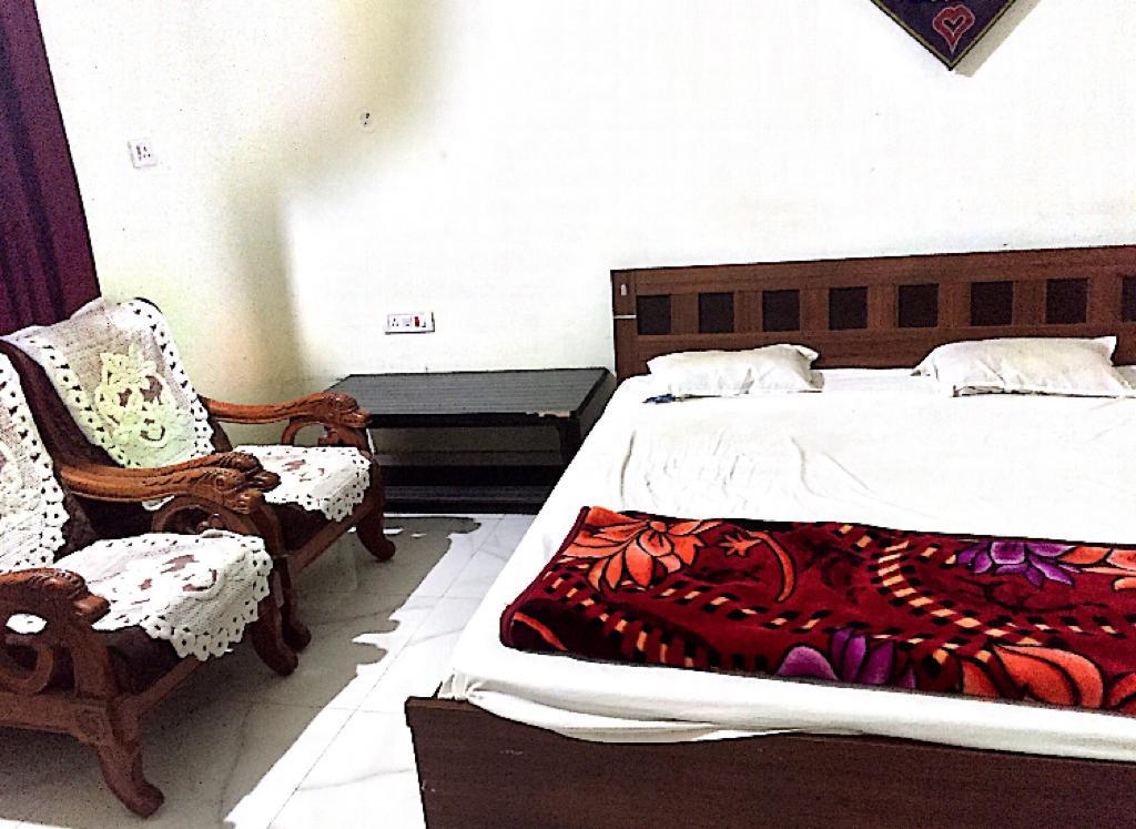 REWA HOTEL - Tap to explore photos