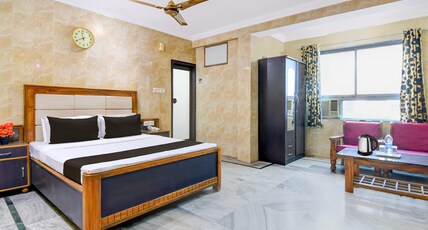 Super Collection O Sakchi Crossway Formerly Shree Palace Room Type - Deluxe