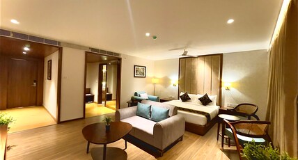 KLB GRAND, Raiganj Room Type - Suite