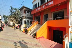 STAYMAKER Chakra Nayan Tara Sonu Inn