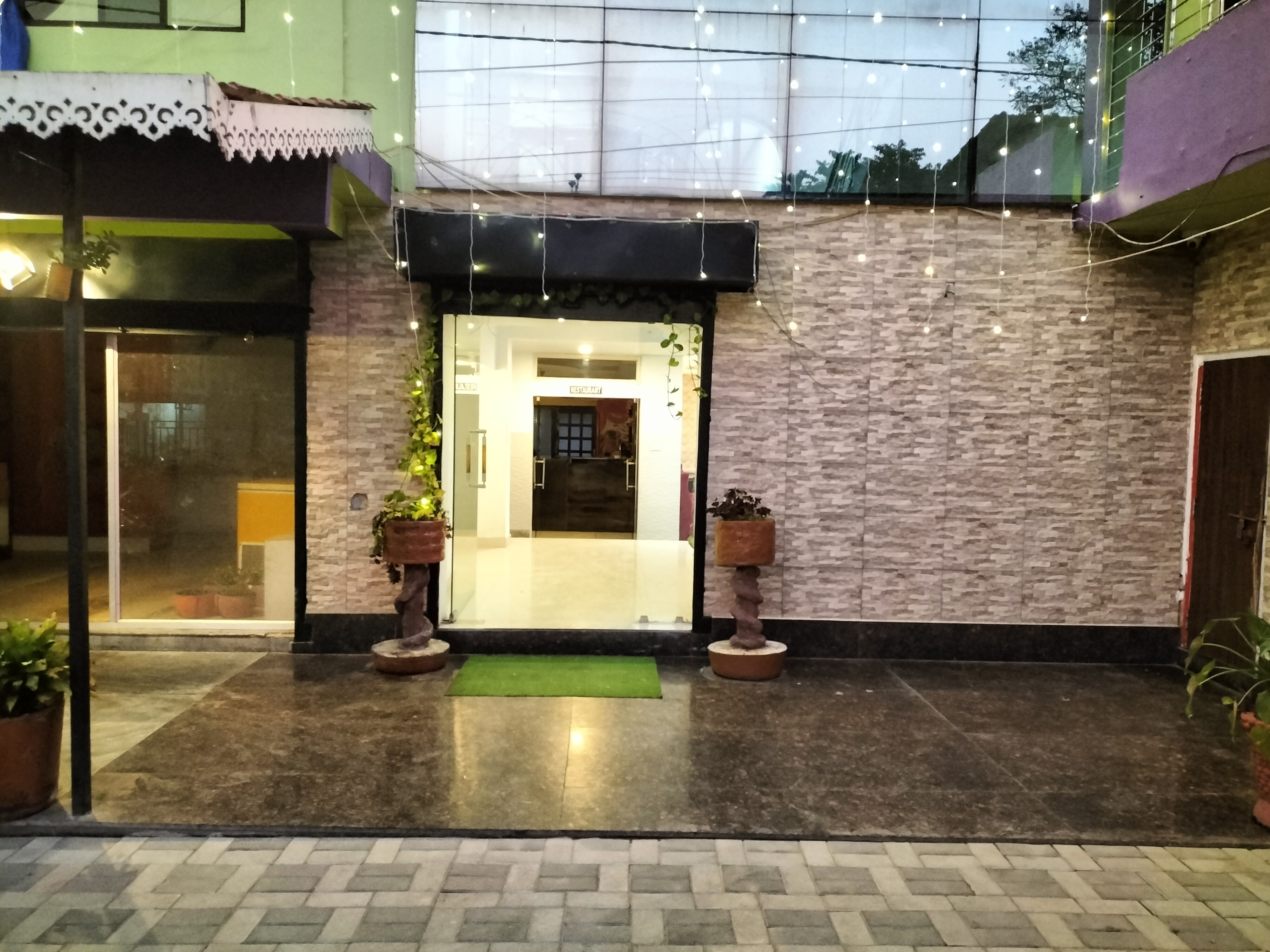Main gallery
