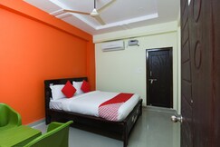 Hotel O S V Residency