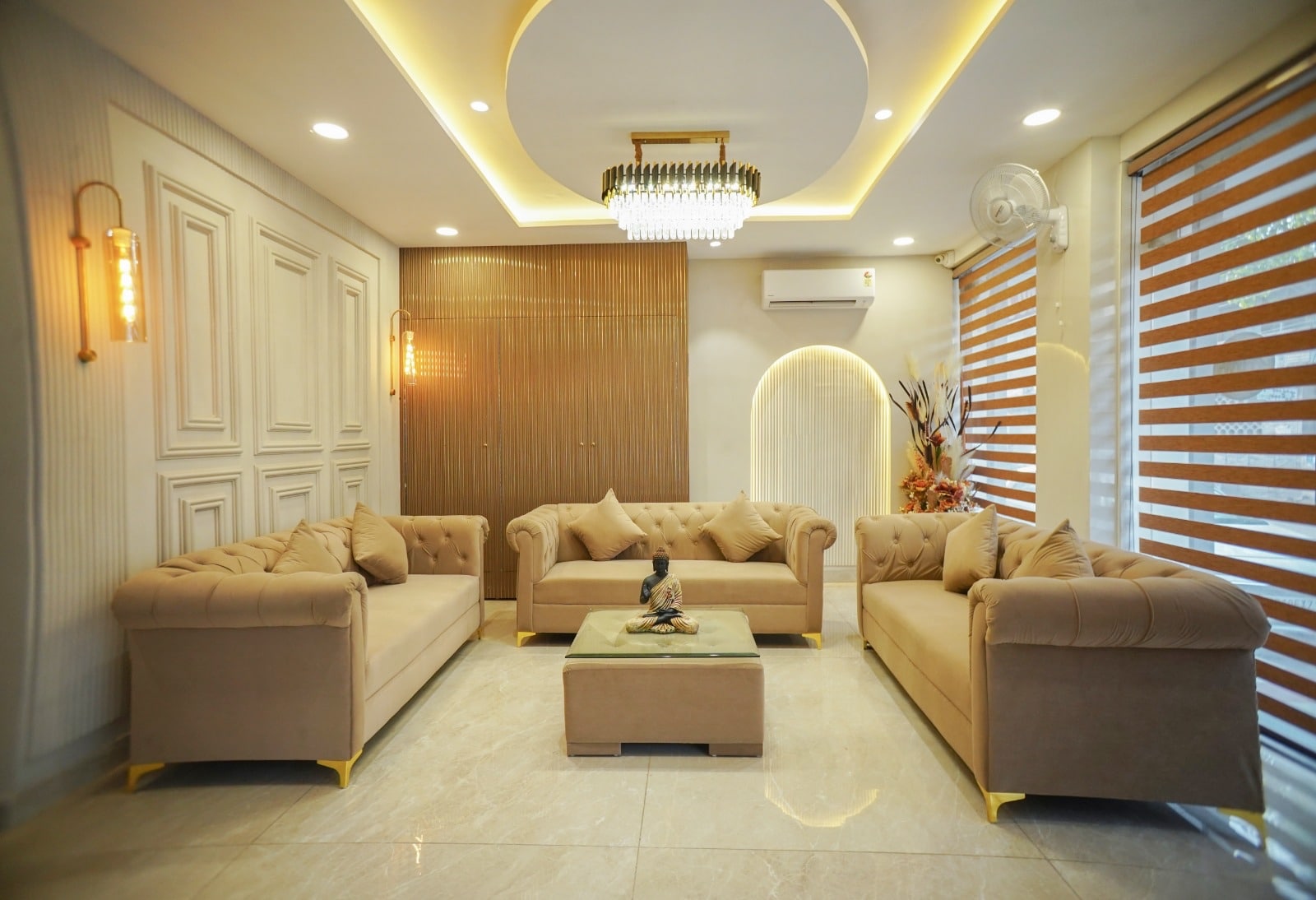 Main gallery