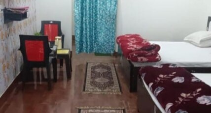 Hotel somnath Room Type - Deluxe double room