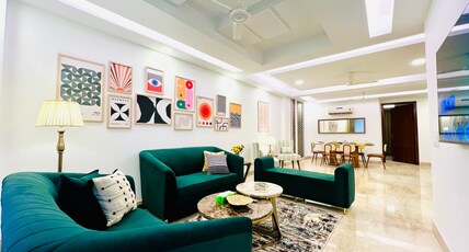 Bluo 3BHK Green Park - Lift ,Balcony, Parking Room Type - Bluo 3BHK Green Park - Lift ,Balcony, Parking