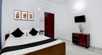 Smart Stay by Brill Rooms Near Karunamayee Room Type - Standard Smart Stay by Brill Rooms Near Karunamayee Room Type - Standard