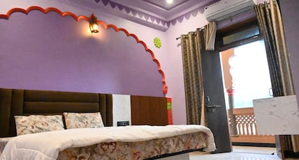 Hotel Simran Desert View Haveli, Pushkar Room Type - Deluxe King Bed Room Hotel Simran Desert View Haveli, Pushkar Room Type - Deluxe King Bed Room