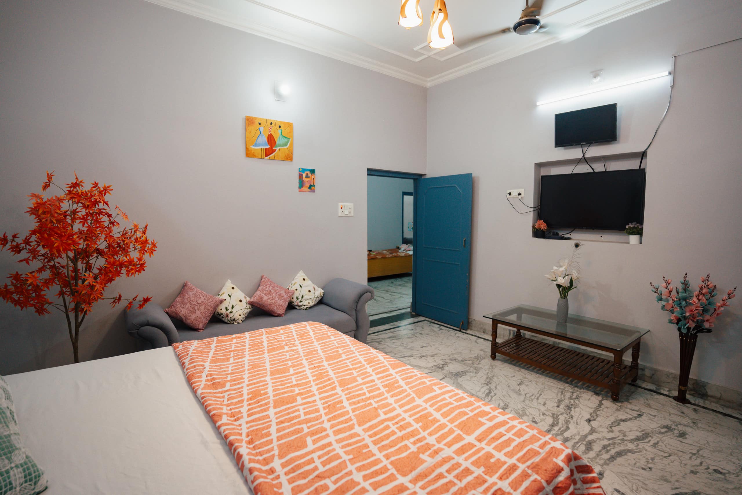 The Serene Villa near Temples - Tap to explore photos