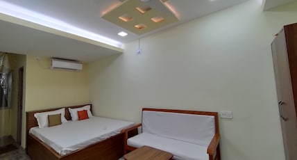 HOTEL ATITHI Room Type - DLX A.C. ROOMS