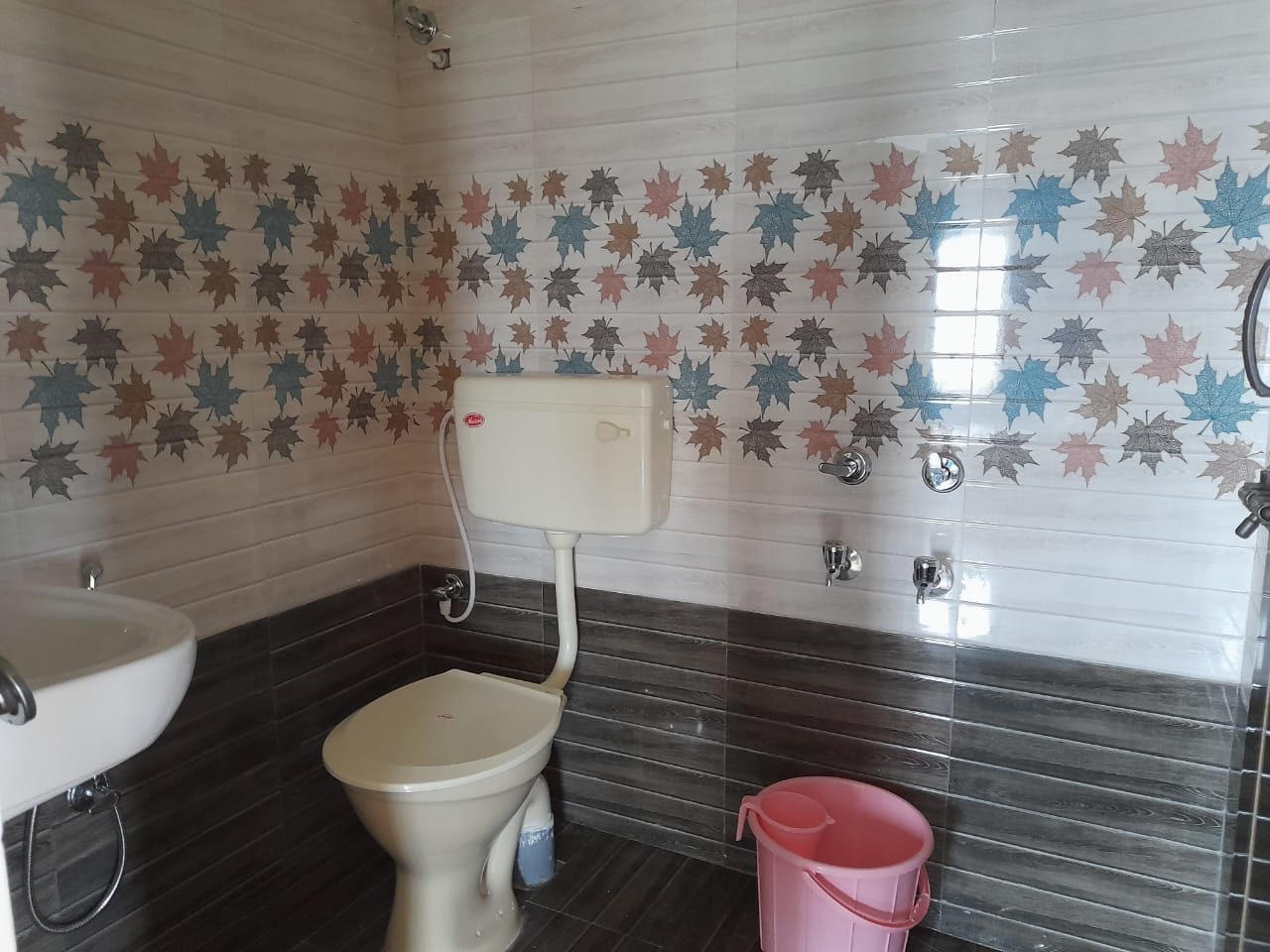 Heritage Home - Tap to explore photos