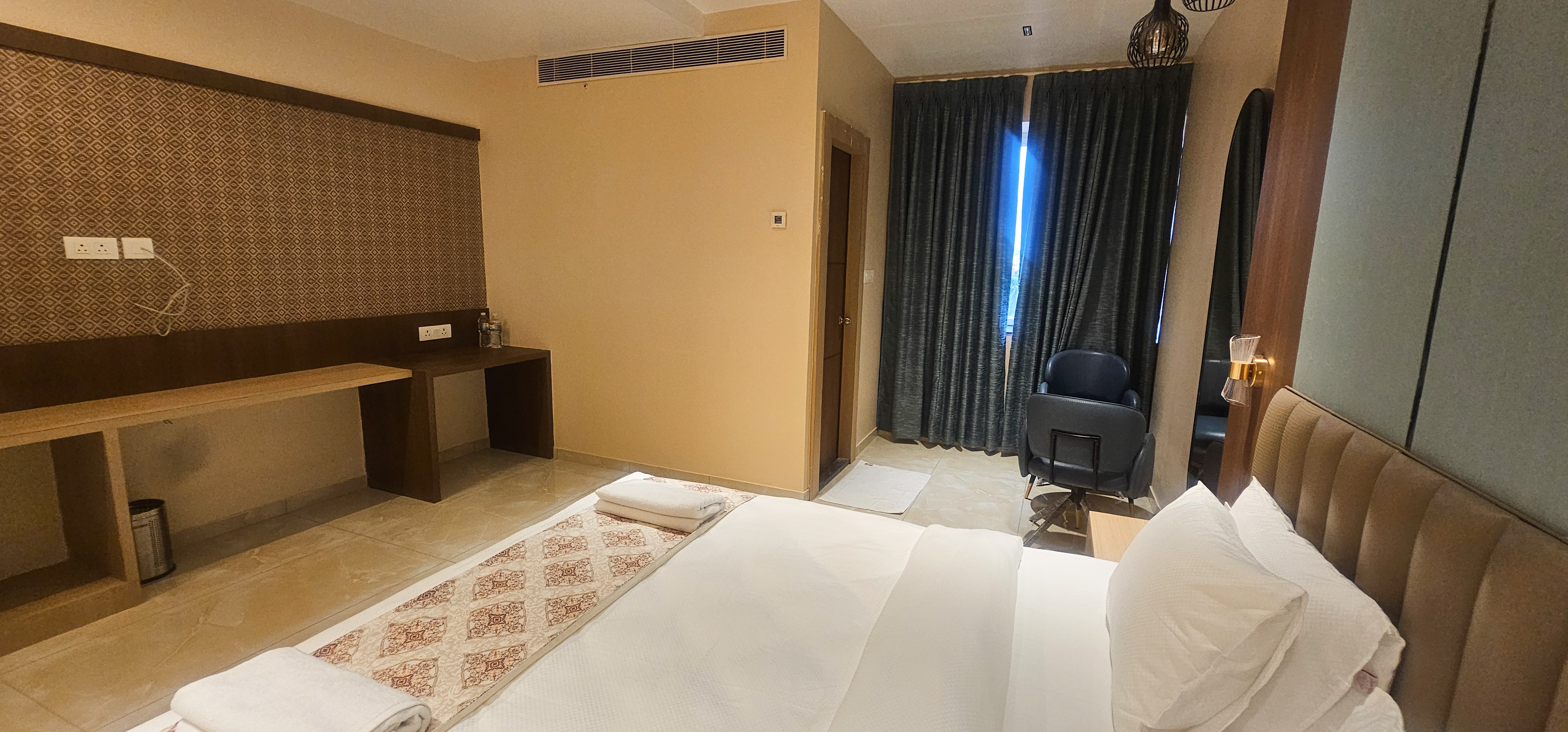 Hotel Vaishno Regal - Tap to explore photos