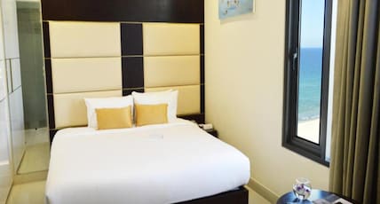 undefined Room Type - Deluxe Double Room with Partial Ocean View - High Tea included undefined Room Type - Deluxe Double Room with Partial Ocean View - High Tea included