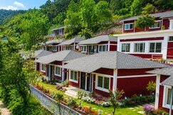 char machan resort