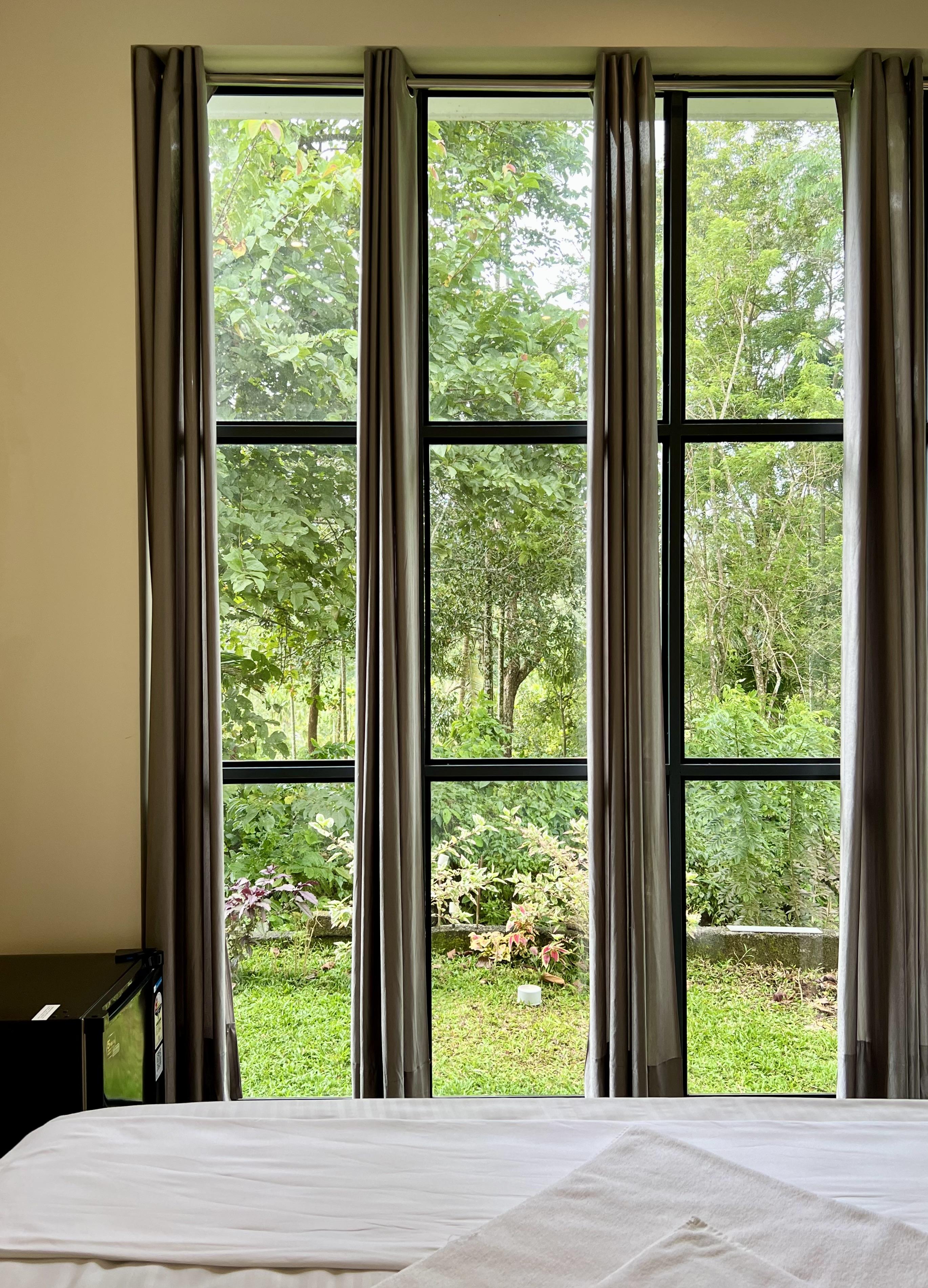 Hill View Heights - Tap to explore photos