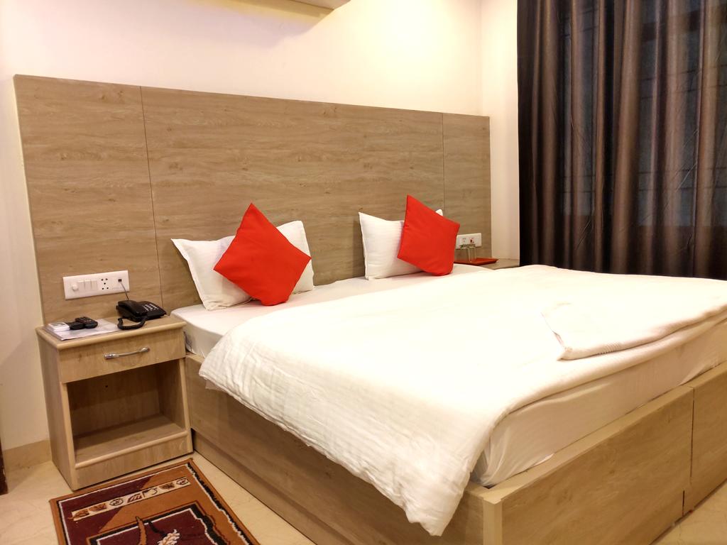 Hotel The Atlantic - Tap to explore photos