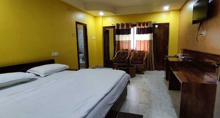 New Hindusthan Hotel Room Type - PREMIUM DOUBLE ROOM