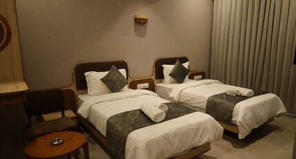 Hotel Tulsi Room Type - GOLD TWIN BED ROOM