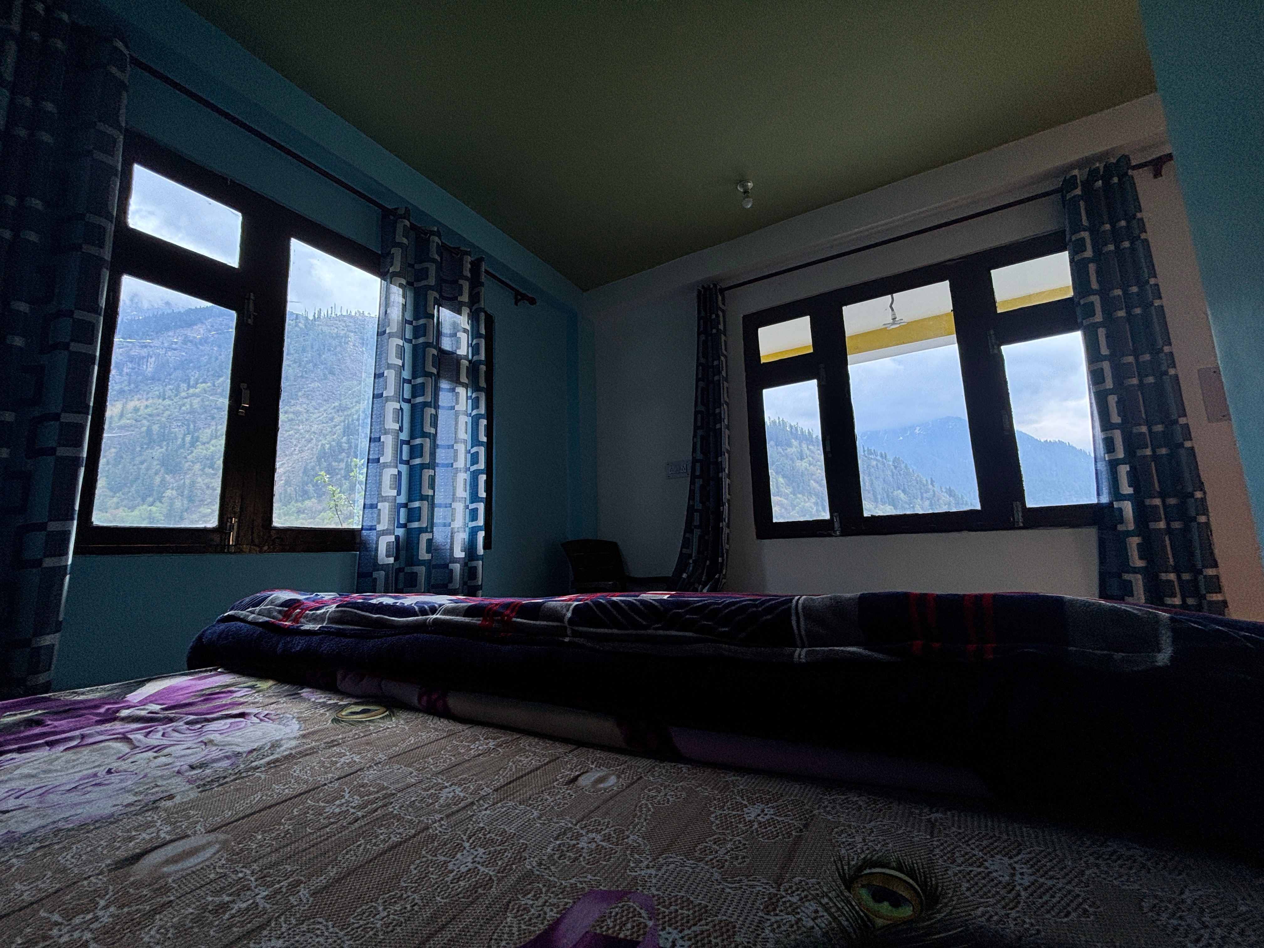Rockstar Stay and Cafe Tosh | Himalayan View Rooms Tosh - Tap to explore photos