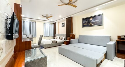 Hotel Vibes of Kashi Room Type - Family Room