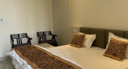 Hotel The Royal Room Type - Bedroom 5