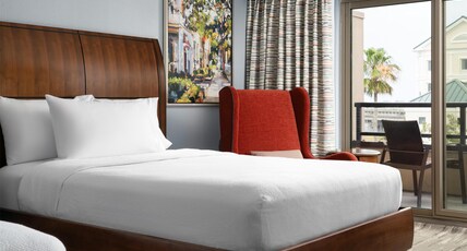 Hilton Garden Inn Charleston Waterfront/Downtown Room Type - 2 QUEEN BALCONY NO WTRVW