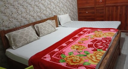 Radha Rani HomeStay Ayodhya Room Type - Bedroom 3
