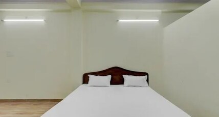FabHotel Rameshwaram Palace Room Type - Executive Room