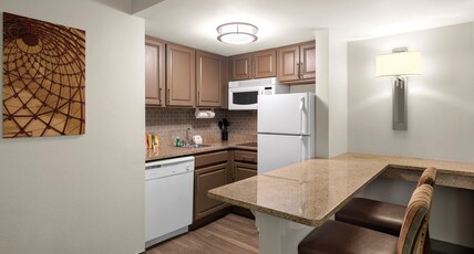 Staybridge Suites INDIANAPOLIS-AIRPORT Room Type - 2 Bedroom Suite Communications Accessible Staybridge Suites INDIANAPOLIS-AIRPORT Room Type - 2 Bedroom Suite Communications Accessible